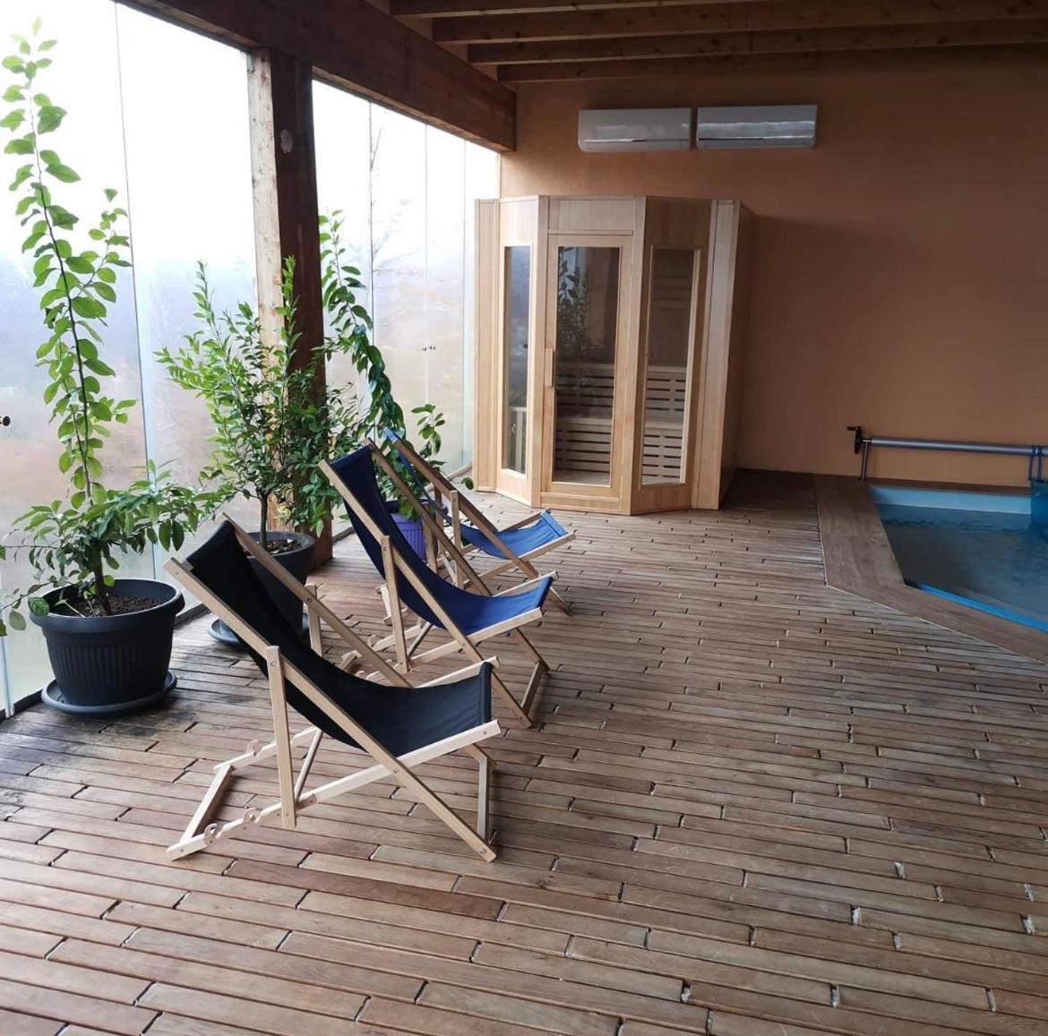 Country House Zemljanka Sentrupert  Экстерьер фото